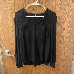 OLD NAVY Women’s size Small Long Sleeved “Black Jack” boho blouse